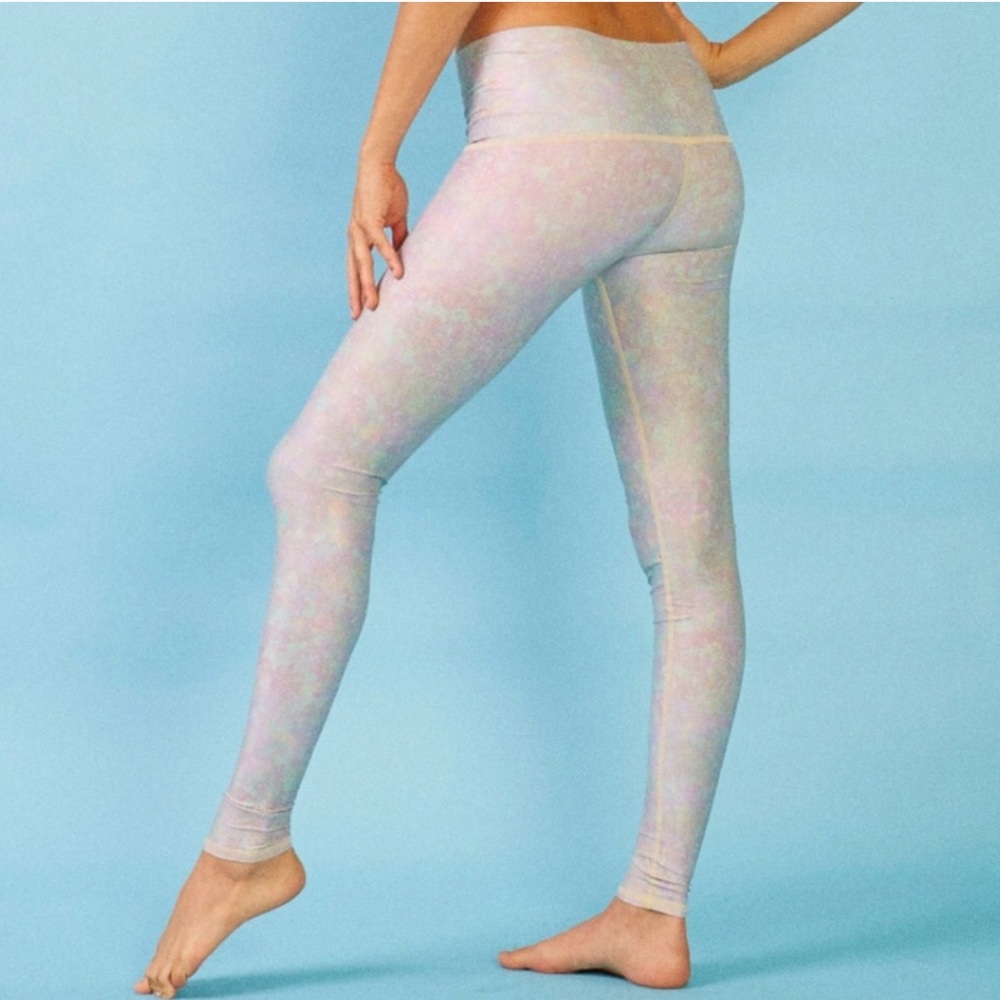 Teeki White Snake Opal Hot Pants Size M