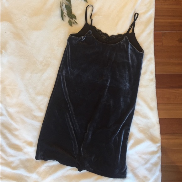 NWOT Velvet and Lace Cami Slip Dress - Picture 3 of 4