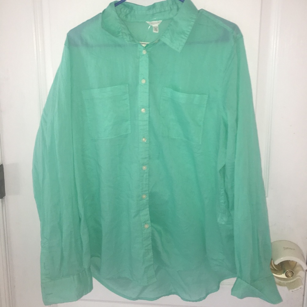 Aqua button up shirt NEVER BEEN WORN
