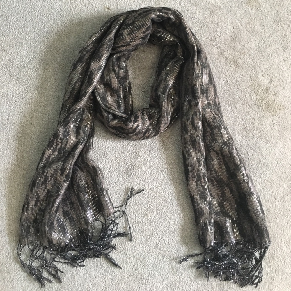 Leopard print scarf