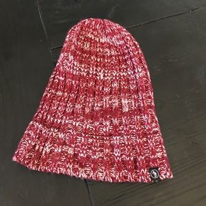 Yea nice red/white beanie