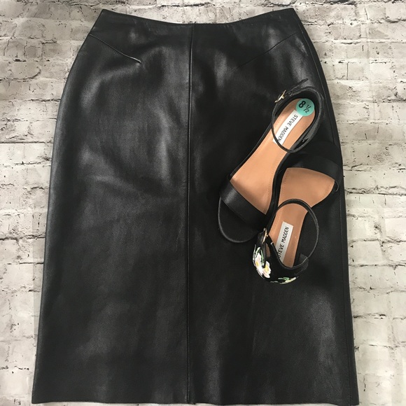 pelle studio wilsons Dresses & Skirts - Pelle studio wilsons black leather skirt