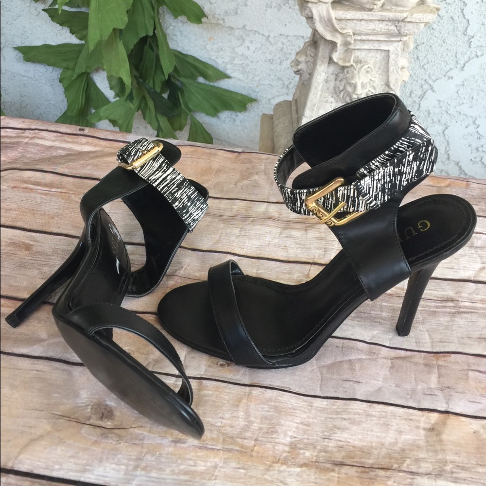 Guess heel size 7 with 5 inch heel New