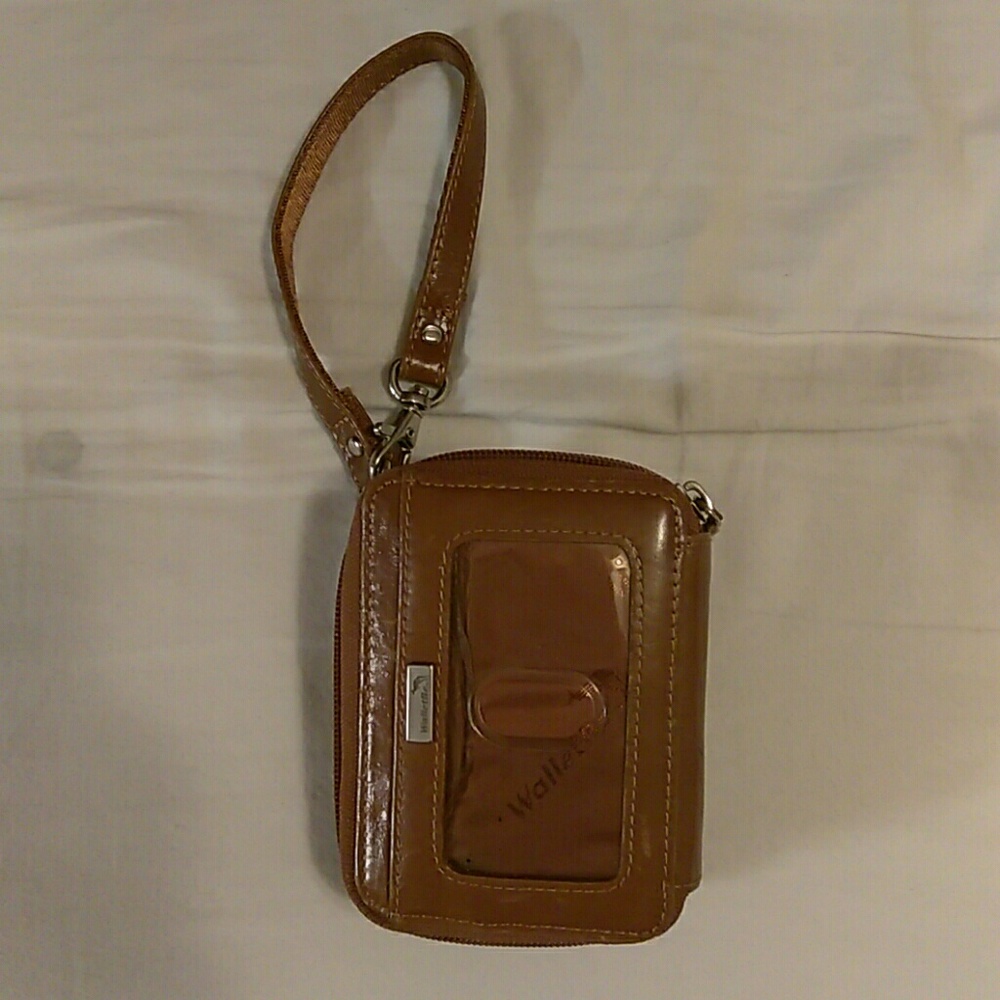 ❤SALE❤ crossbody and leather  wrislet