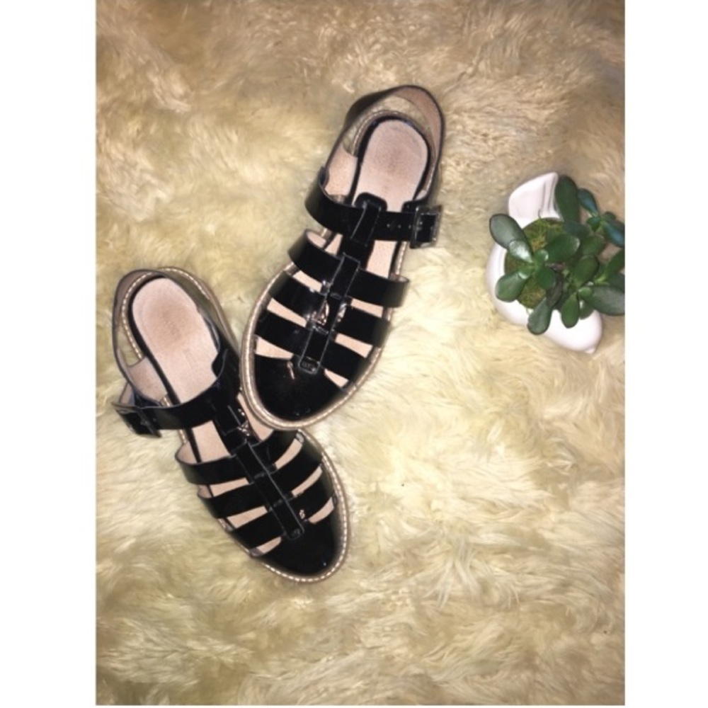 Freaking cool genuine Leather jelly vibe flat !