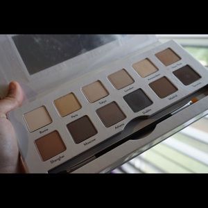 Cargo Around the World Palette