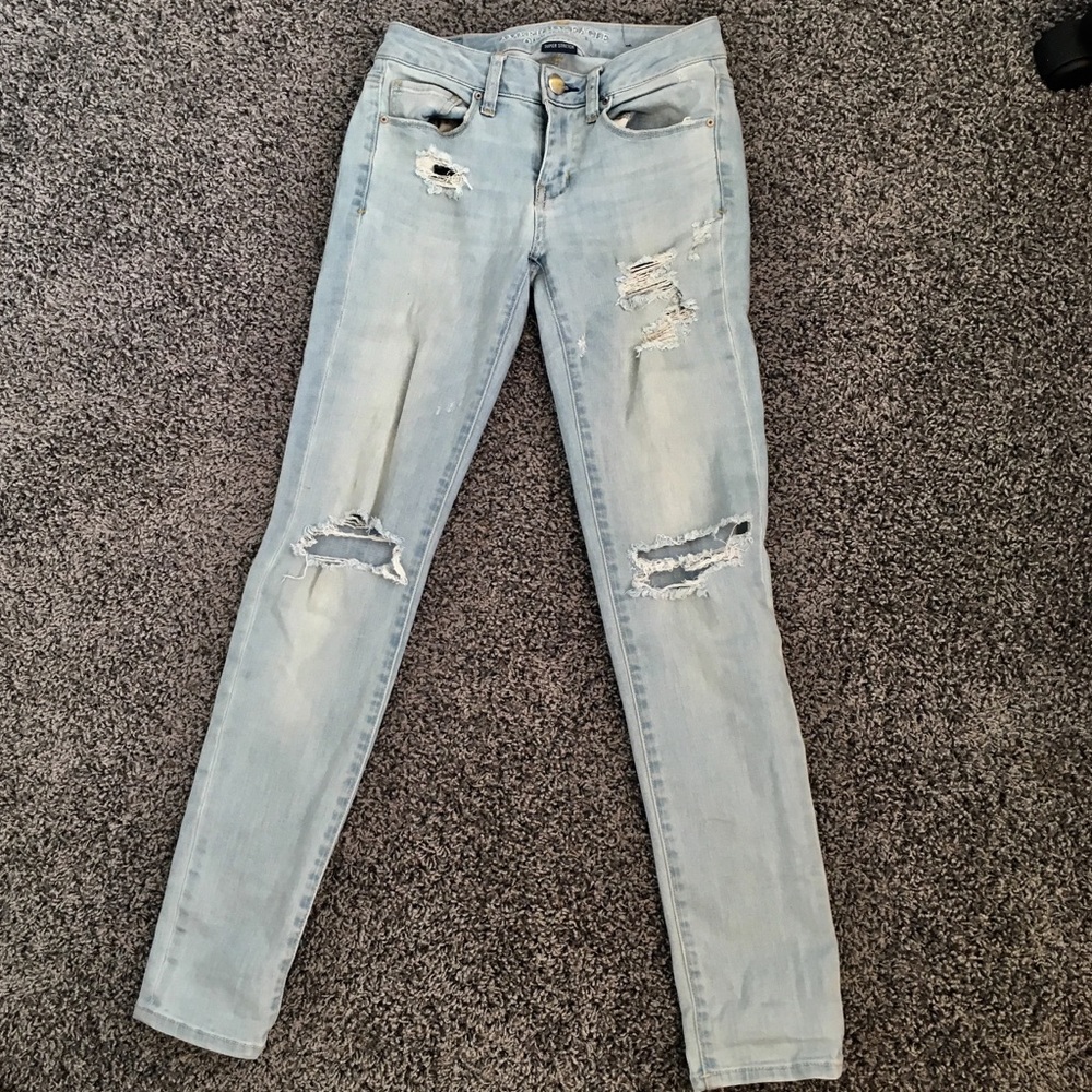 American Eagle super stretch ripped jeans