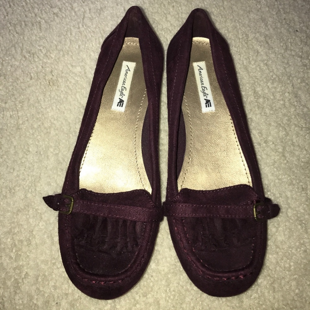 Maroon flats