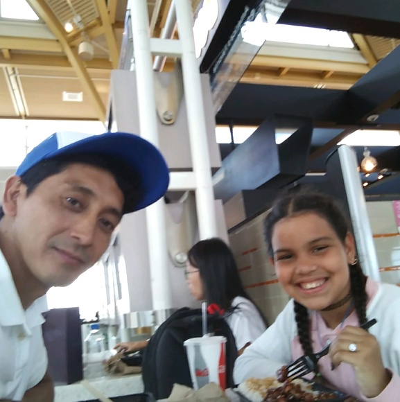 Meet your Posher, Jazmine - Picture 1 of 1