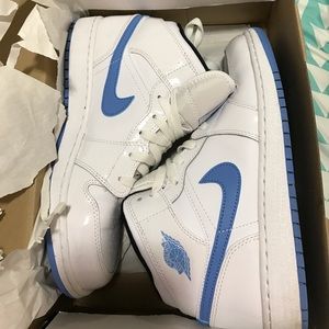 Jordan legend blue 1s