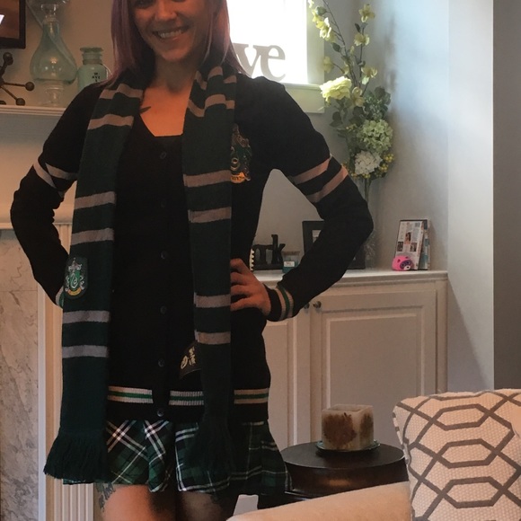 Skirt is amazing perfect!!! - Picture 3 of 3