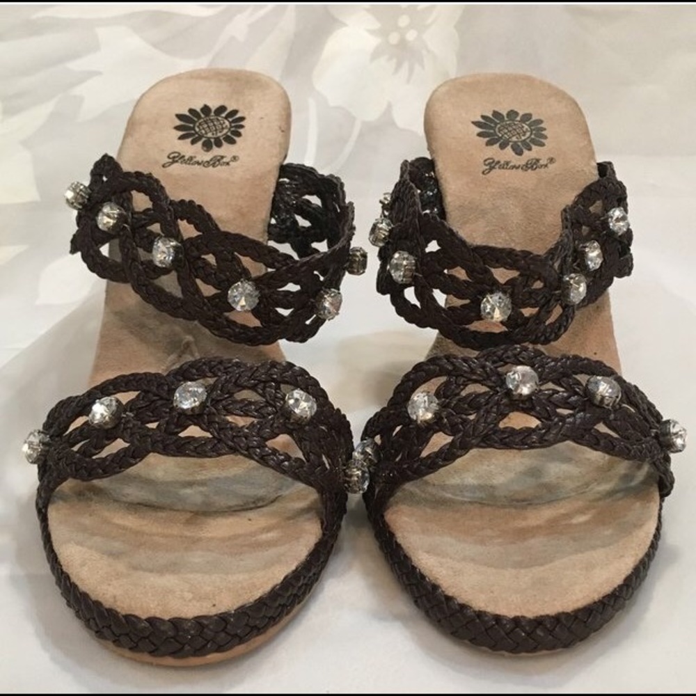 NIB Yellow Box Brown Sandals & Cork Size 7 - Picture 2 of 4