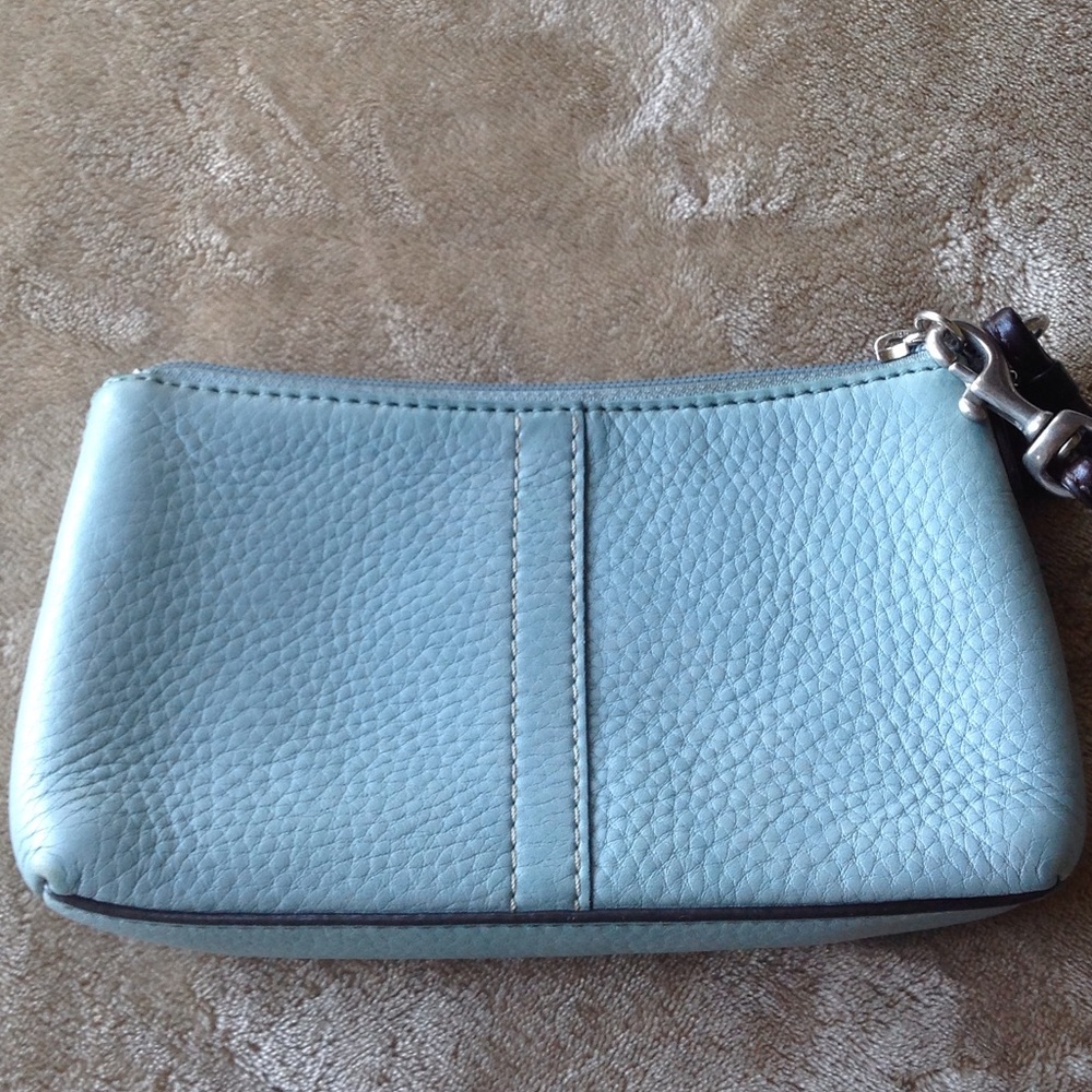Coach pebbled blue/turquoise leather wristlet