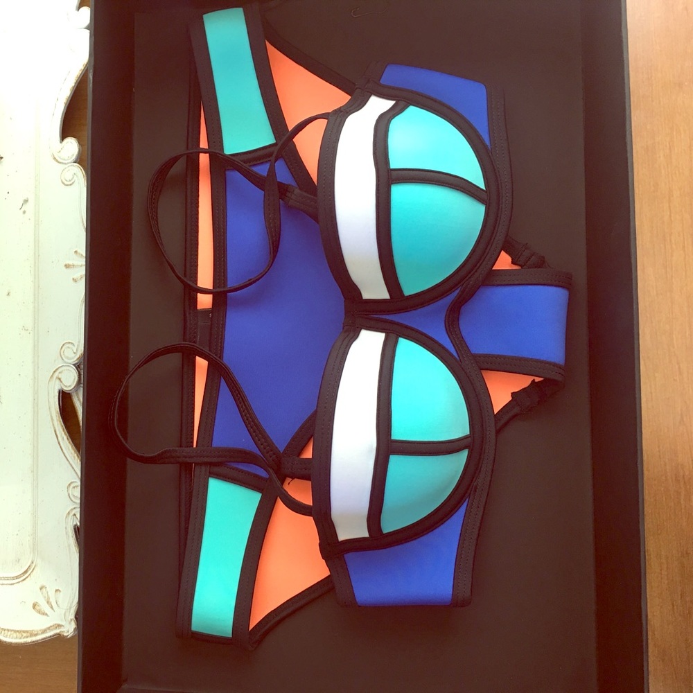 Triangl Balconnet Bikini in Poppy