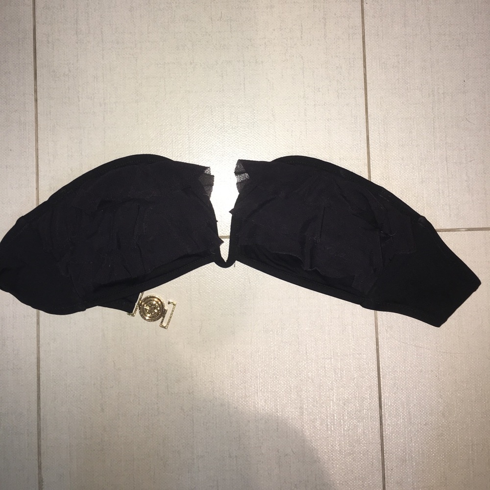 VS Black bandeau ruffles bikini top