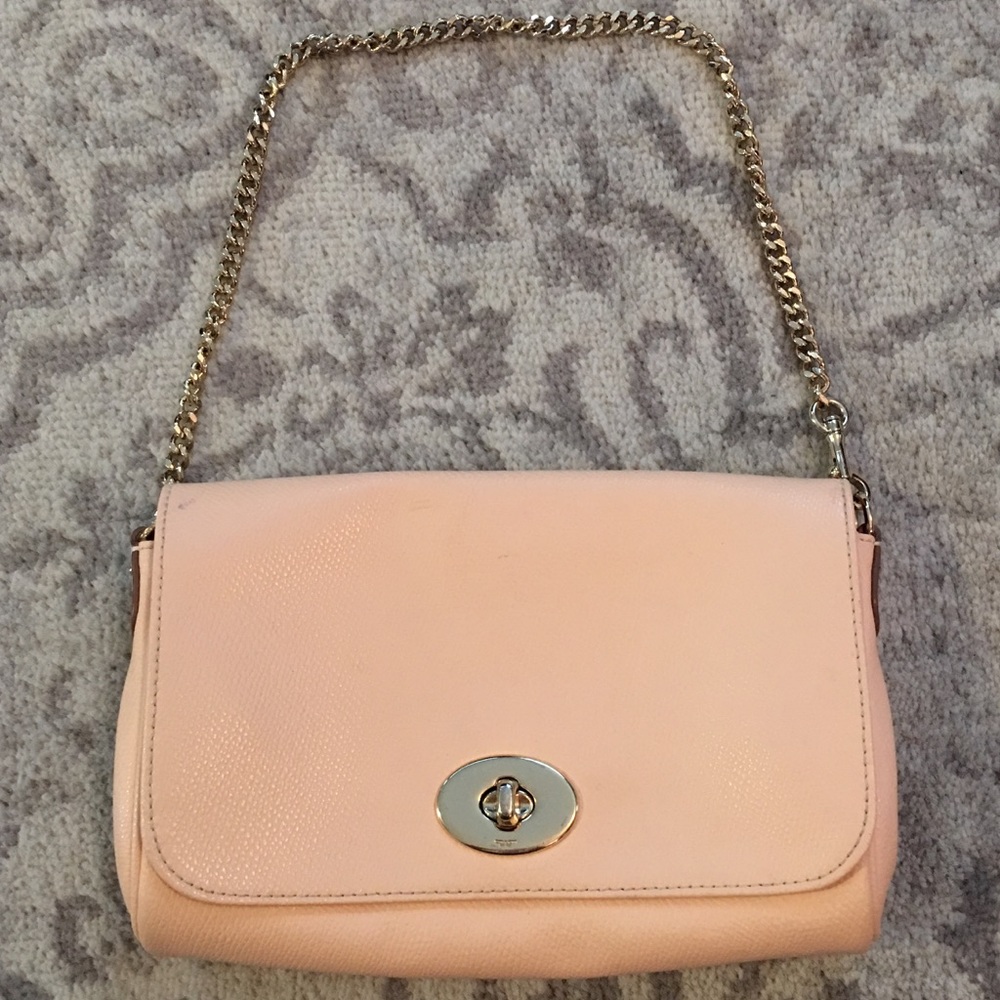 Light pink Coach hangbag
