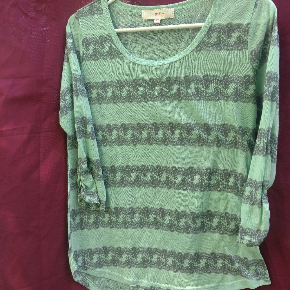 W.F. knit shirt