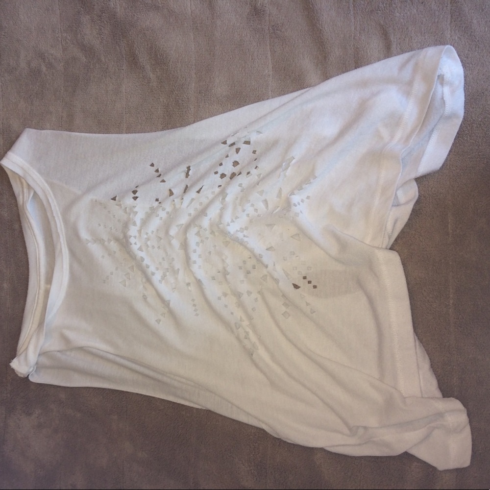 muscle t shirt
