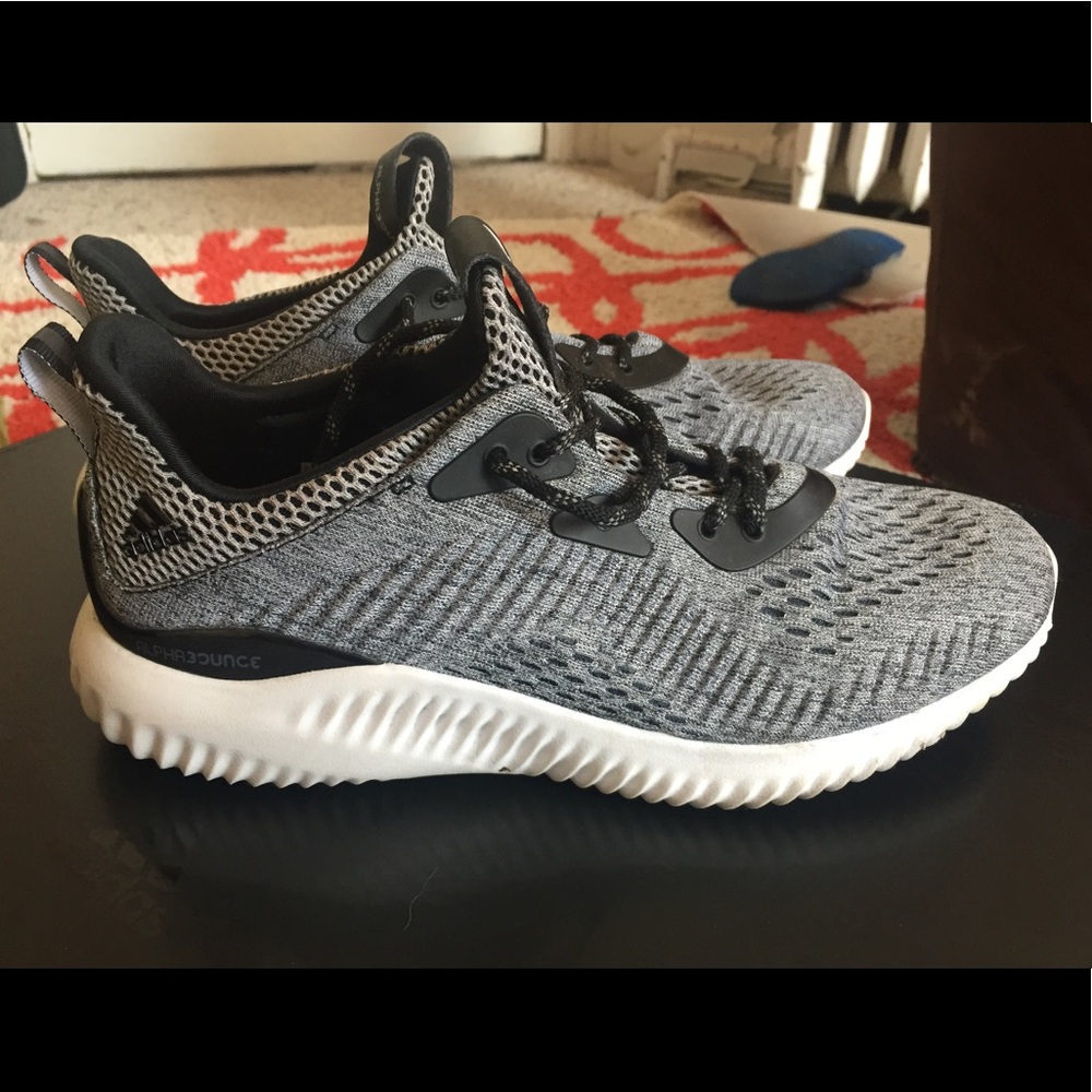 Adidas Alphabounce EM
