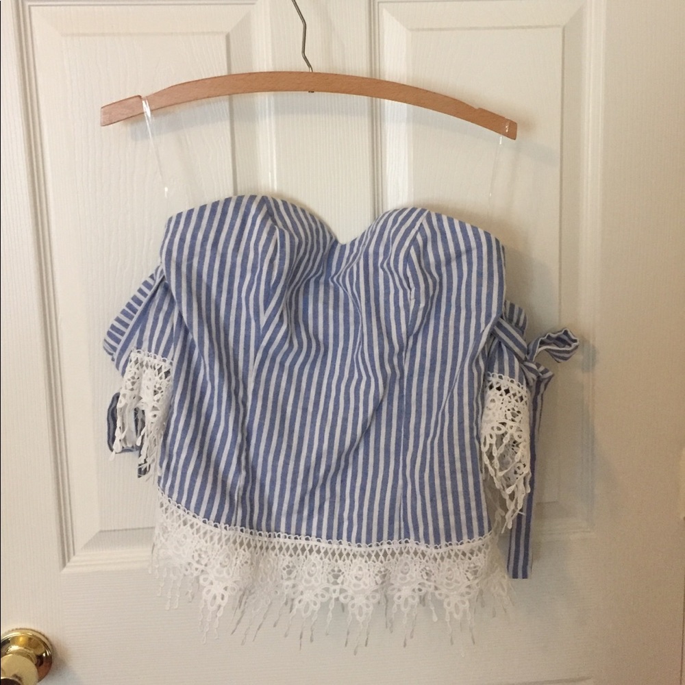 NEW -- Pinstripe off-the-shoulder crop top