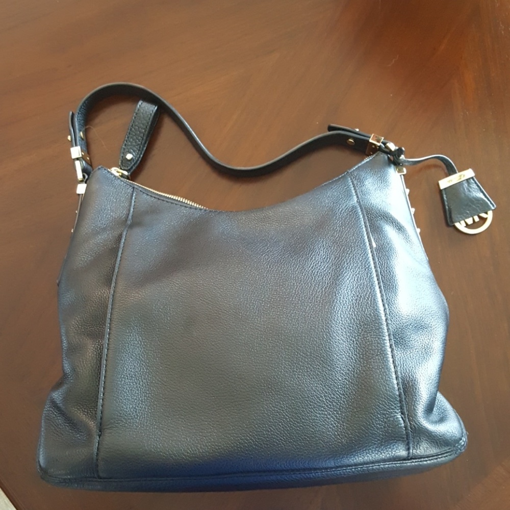 Michael Kors purse - Picture 3 of 6