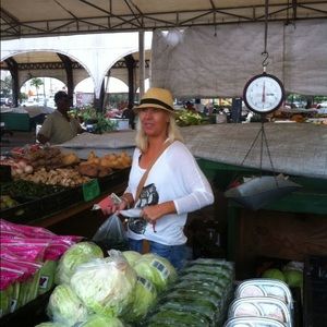 Meet your Posher, Marianna