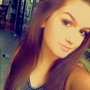 Meet your Posher, Ave