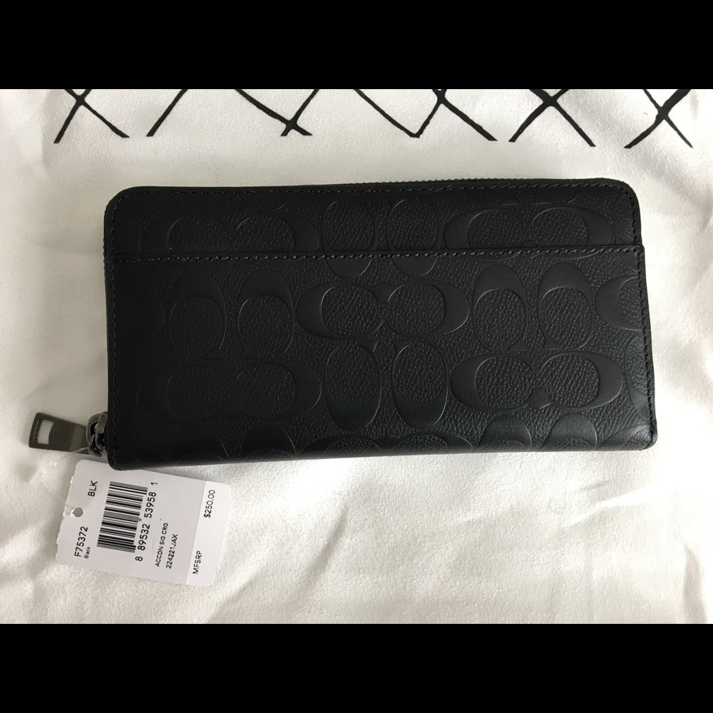 NEW Authentic Coach Zip Wallet for men