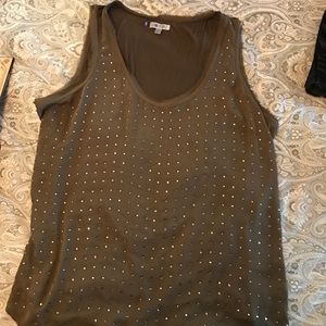 Jennifer Lopez stuffed olive green top.