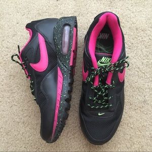 Nike Women's Air Max sz 7