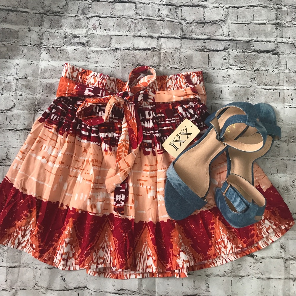 3/$25 forever21 floral skirt