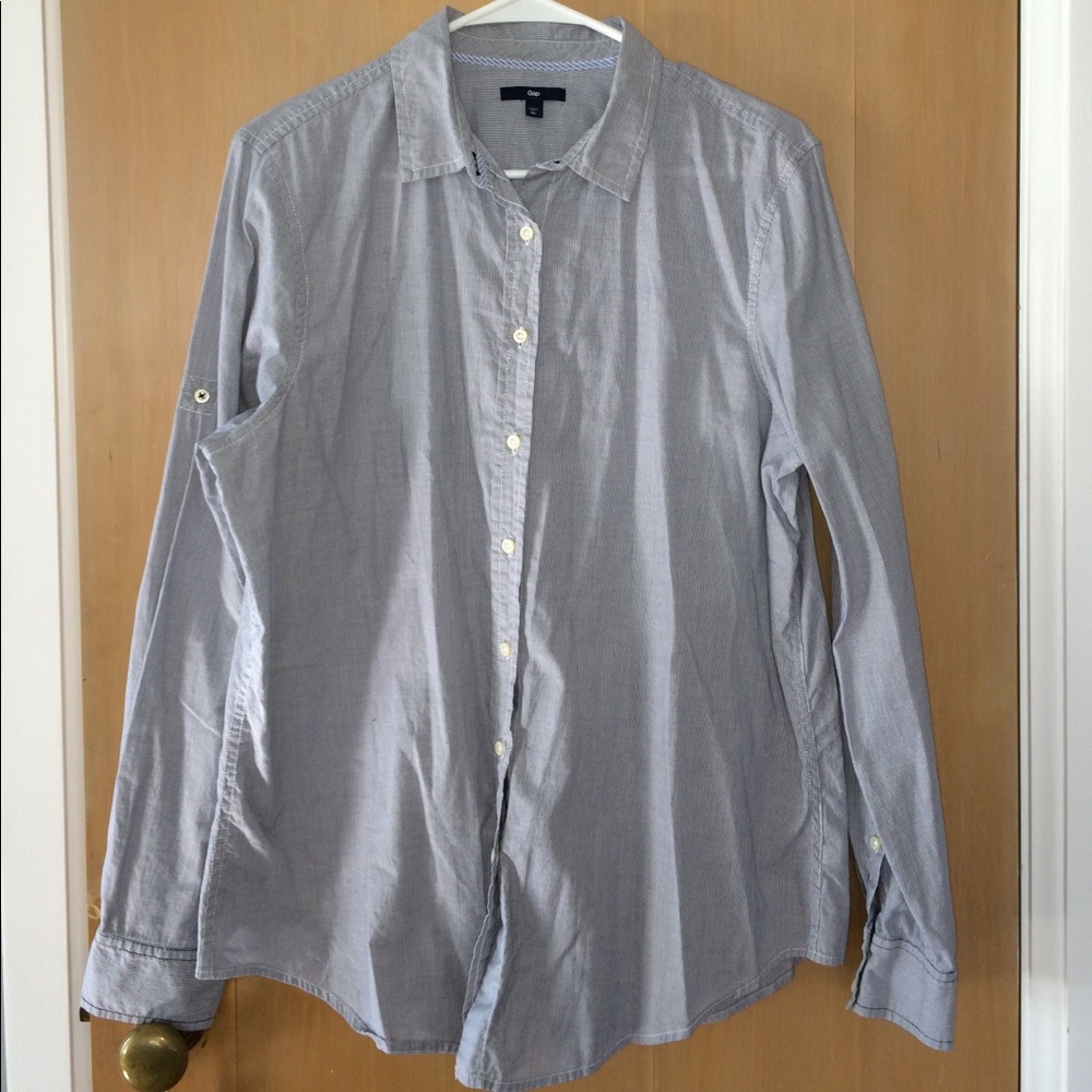 Pinstripe oxford