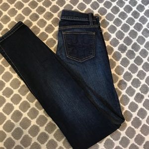 Tory Burch super skinny jean with Tory Burch logo