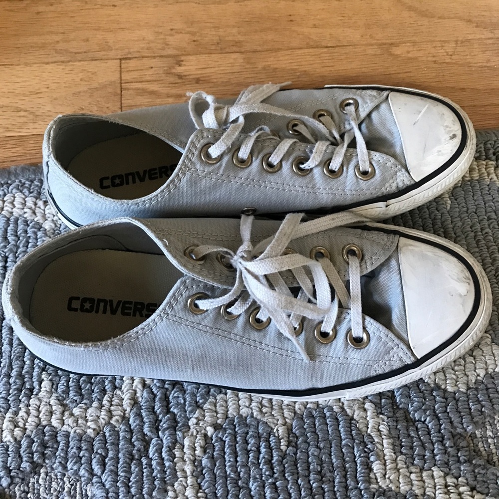 Converse grey low tops