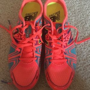 Indoor track running spikes