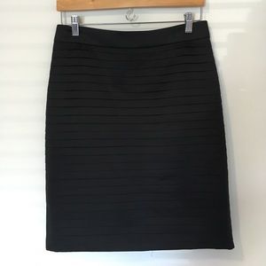 🌟BOGO SALE!🌟H&M black pencil skirt - BARELY WORN
