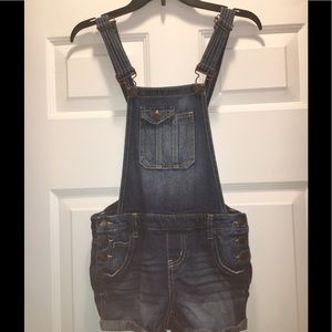 Overall shorts!
