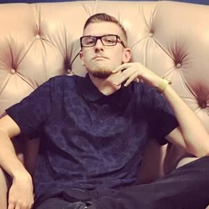 Meet your Posher, Ashtaun