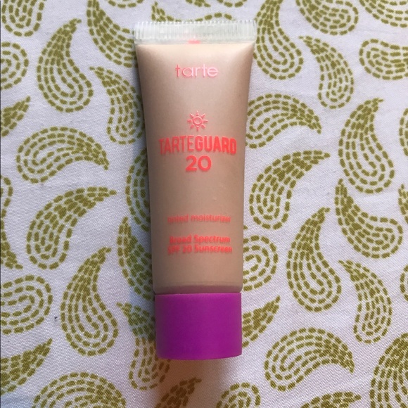 Kat Von D/trèStique Concealers - Picture 4 of 8