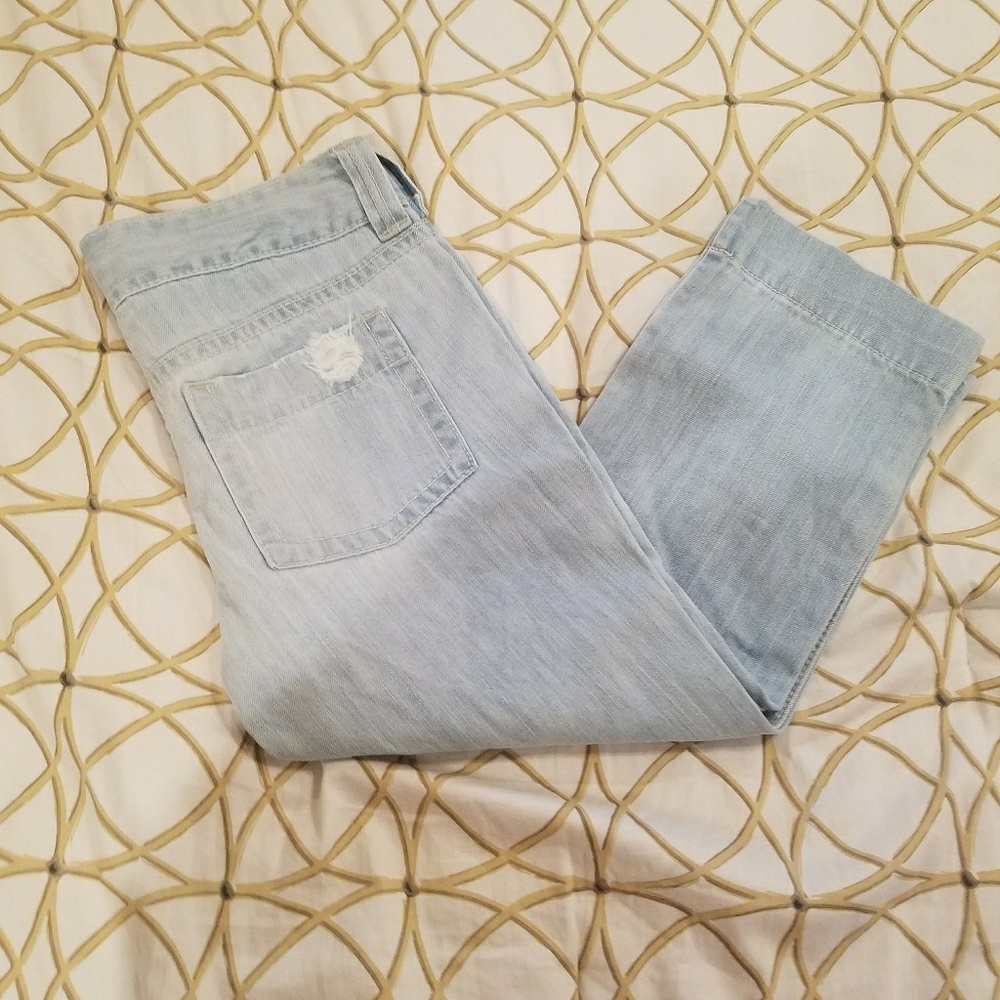 Women's Gap Capris