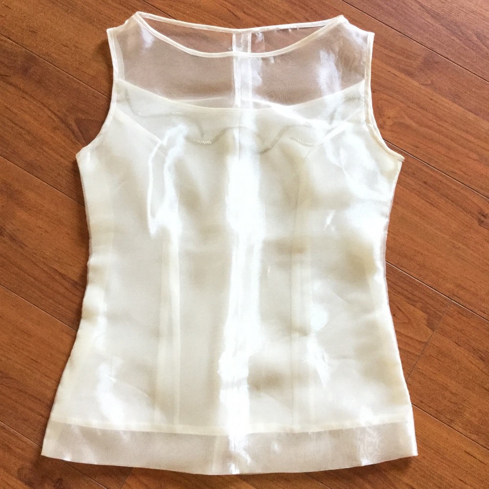 ⬇️ PRICE-CUSTOM MADE BEADS TOP 🌹NEW
