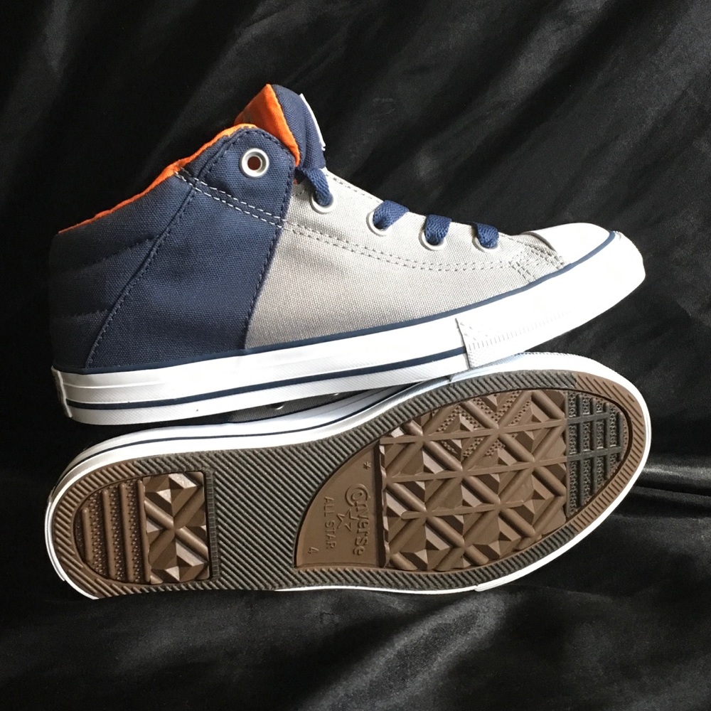 NEW Boys Converse