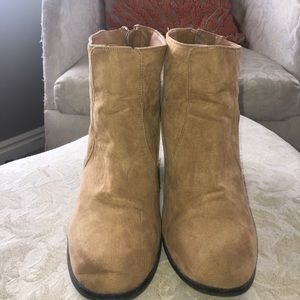 Tan Boots!