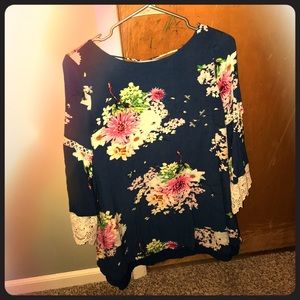 Woman's shirt