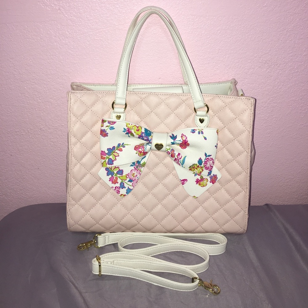 HOLD. Firm price now ( BJ purse needs home! 🎀 )