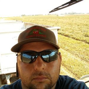 Meet your Posher, Victor