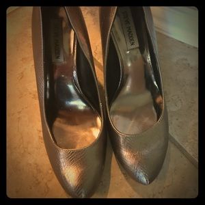 Gently used Steve Madden heels