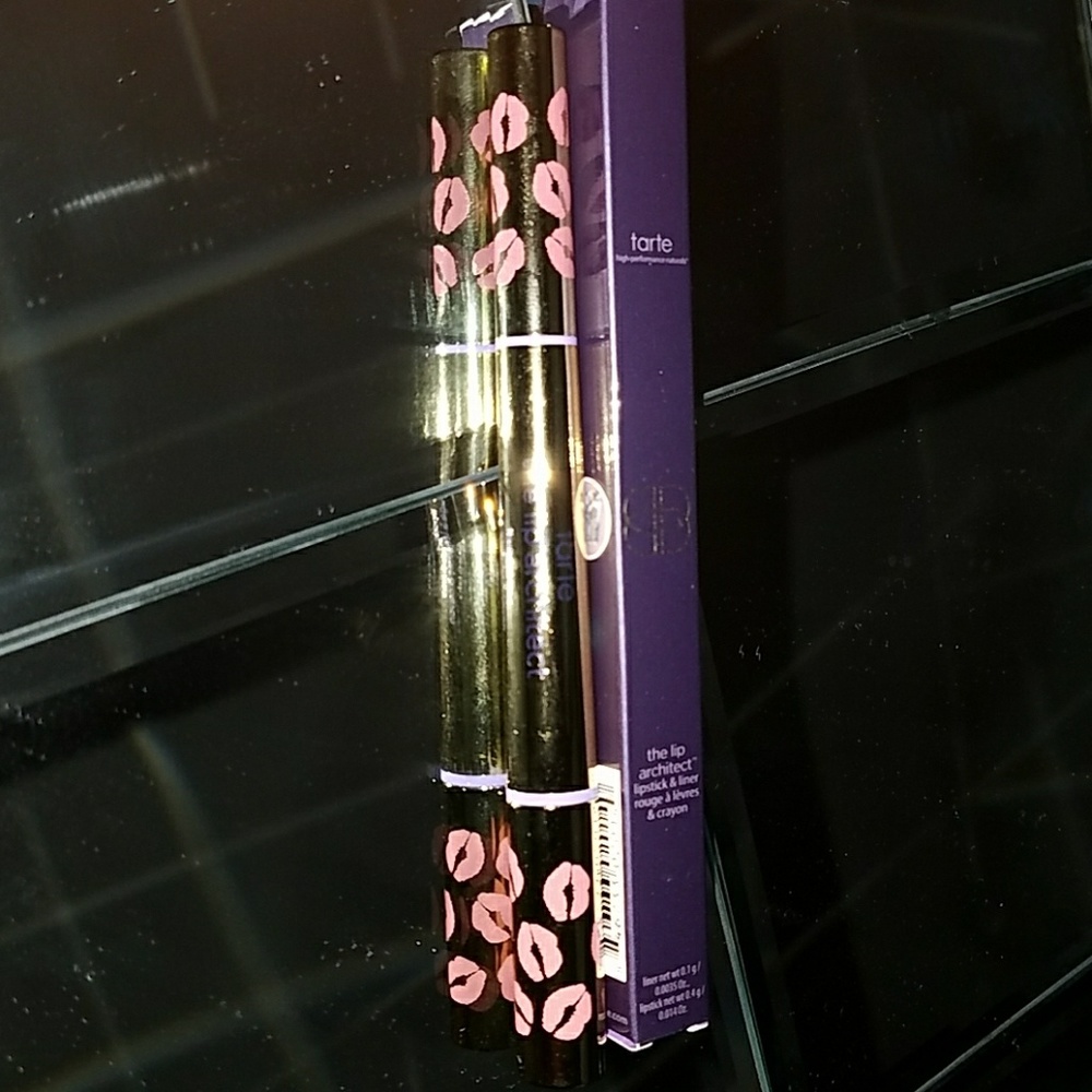 New! Tarte The Lip Architect in Muse