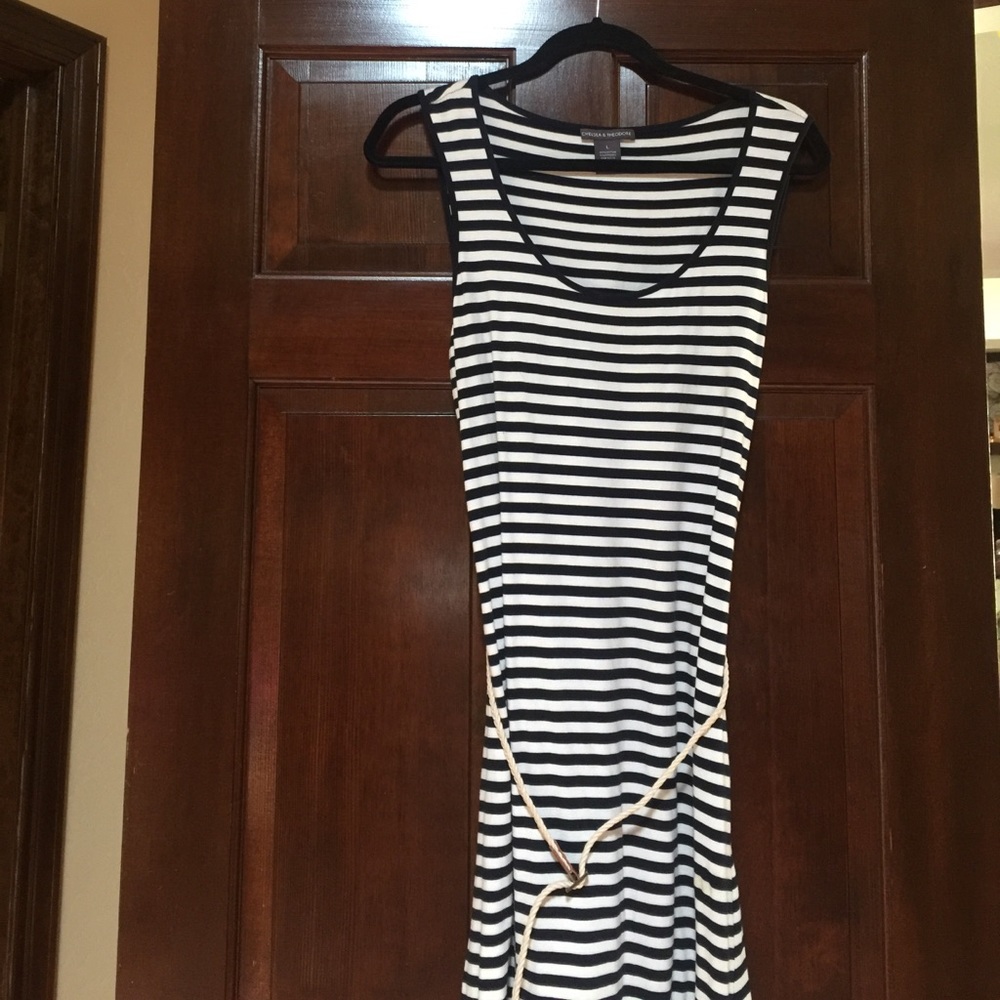 Women's dress