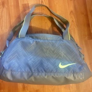Nike duffle bag